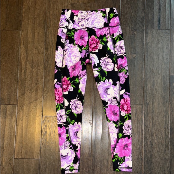 Victoria's Secret Pink and Purple Floral Leggings size 4 LIKE NEW CONDITION - Picture 5 of 5